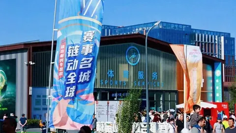 帕金斯：詹姆斯需调整心态，乔丹科比是否也曾面临争议？